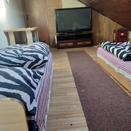 Pokoje Kwatery Noclegi 690490890 Konin  Luaran gambar
